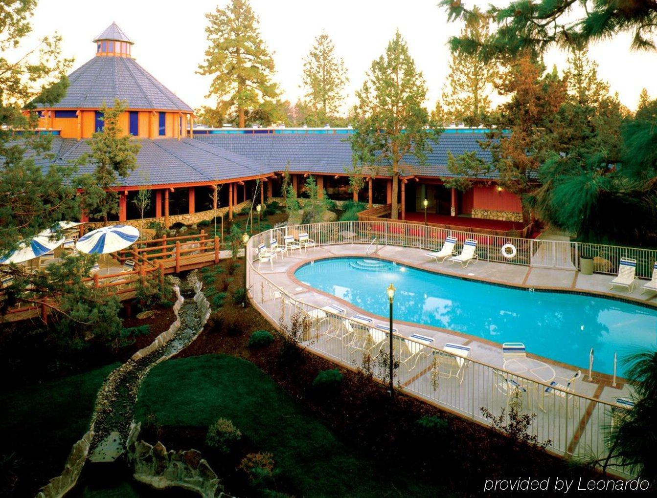 Shilo Inn Suites Hotel - Bend Extérieur photo